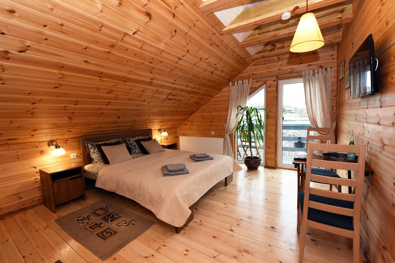 Bed and Breakfast Zuvienes Pasiure Rubikiai Exterior foto